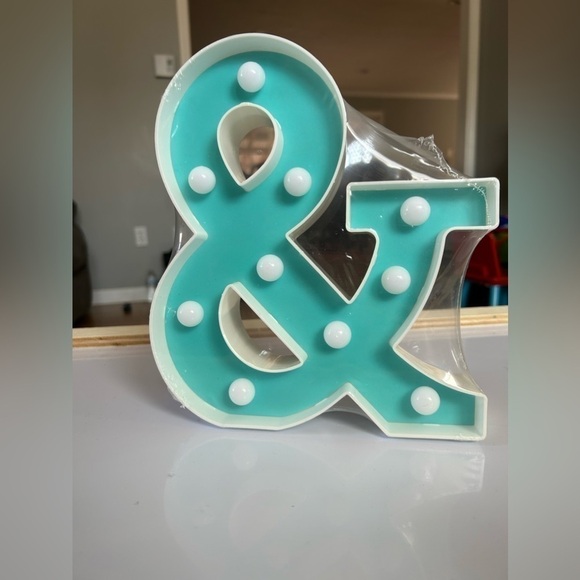 ADORN Life LED Marquee Light up - Picture 3 of 5